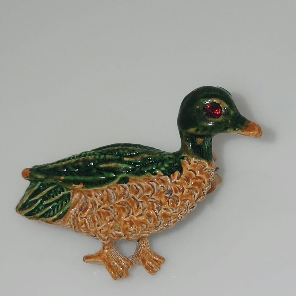 Vtg Enameled Mallard Duck Pin Scatter Bird Brooch Gerrys Red Rhinestone Eye Read